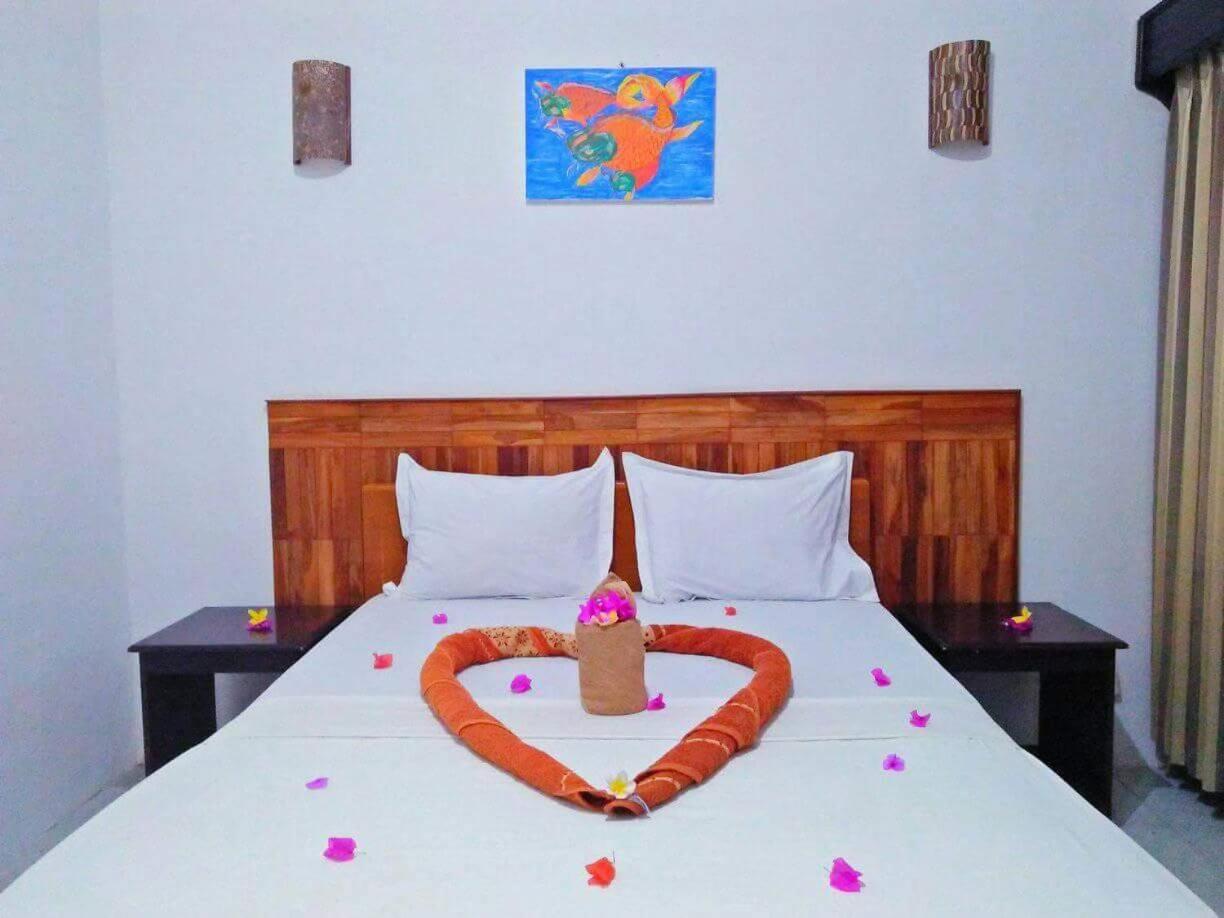 Intan Inn Hostel Гили Траванган Экстерьер фото